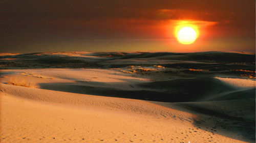 去沙漠可能遇到的危险,去沙漠迷路了怎么报警