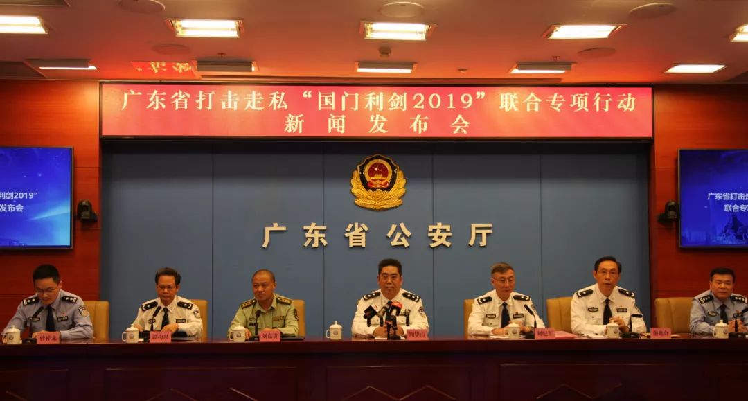 飞天遁地打僵尸,飞天遁地暴砍