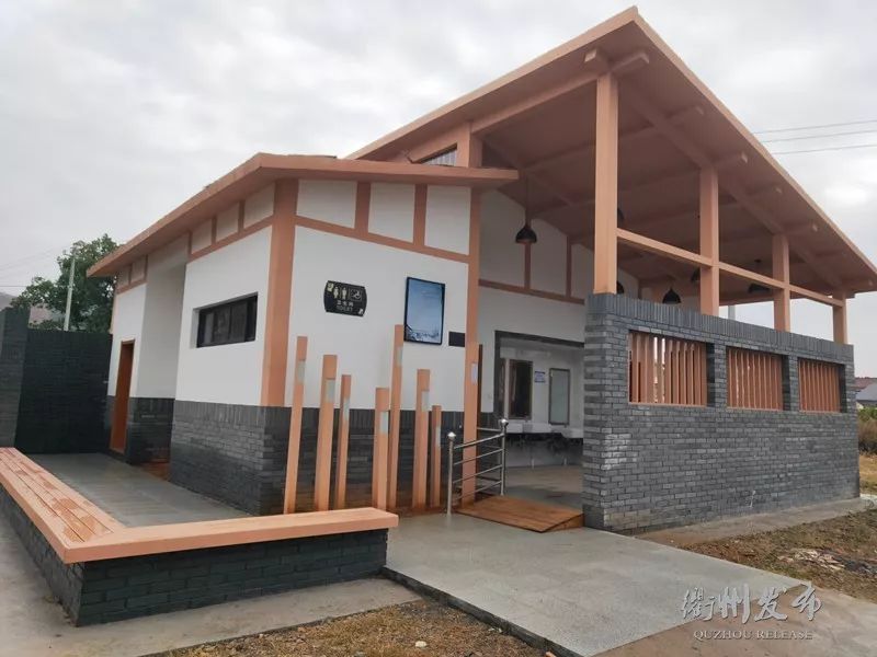 这一次，头条留给——衢州的56个厕所！