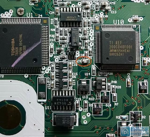 古董级德州仪器图形计算器拆解:竟然还能超频