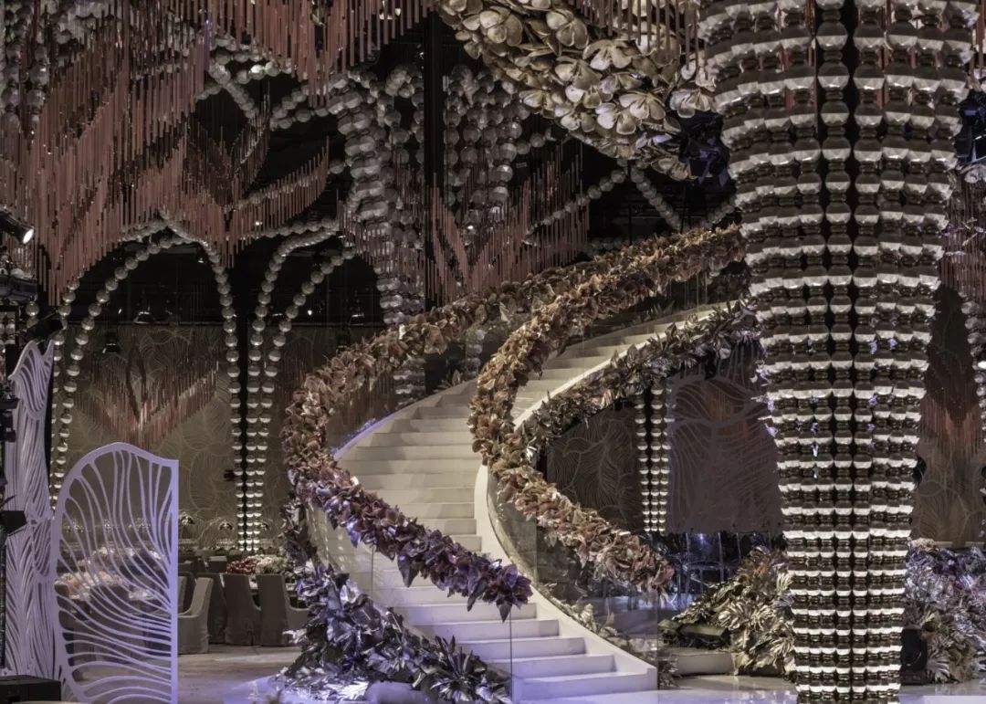 前院办婚礼后院摆酒席,这才是婚礼真正应该有的样子