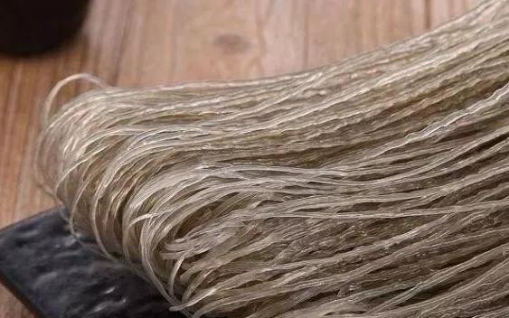 红薯粉怎样辨真假,红薯粉烧一下判断真假