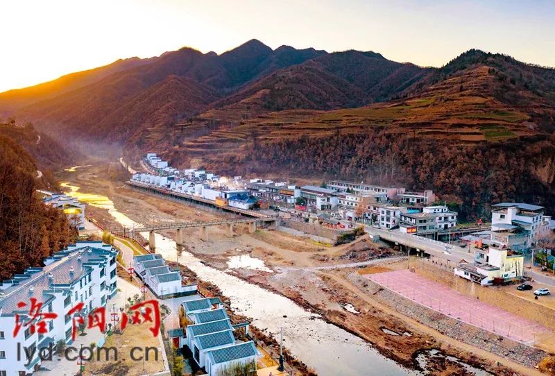 被央视点名！嵩县三合村变聚宝盆！