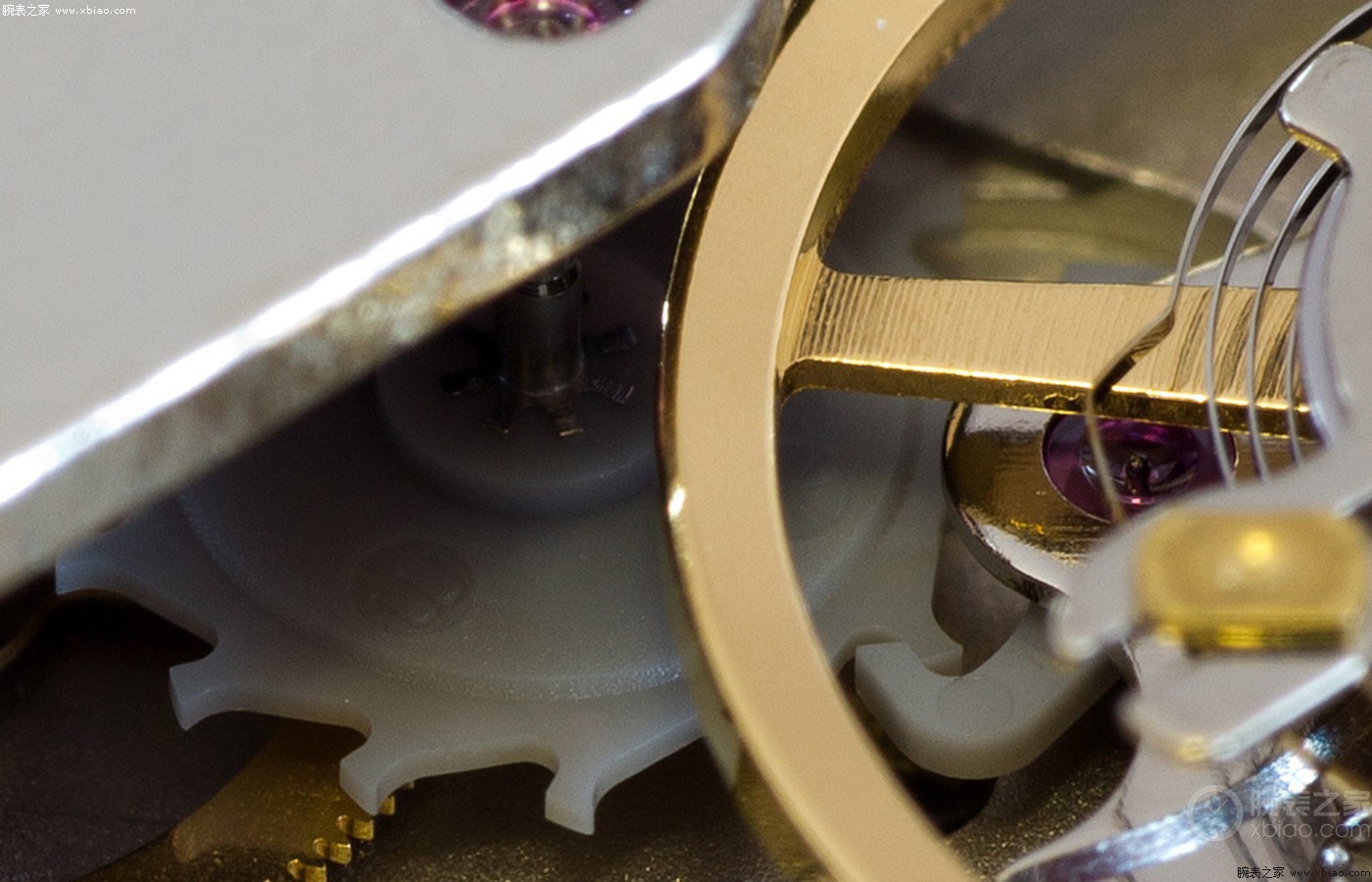 天梭浪琴雷达机芯怎么样,雷达80机芯和美度80机芯一样吗