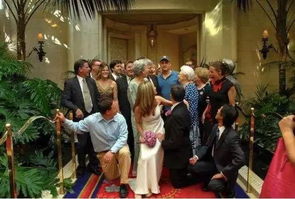 汤姆汉克斯为什么出名,奥斯卡影帝汤姆汉克斯