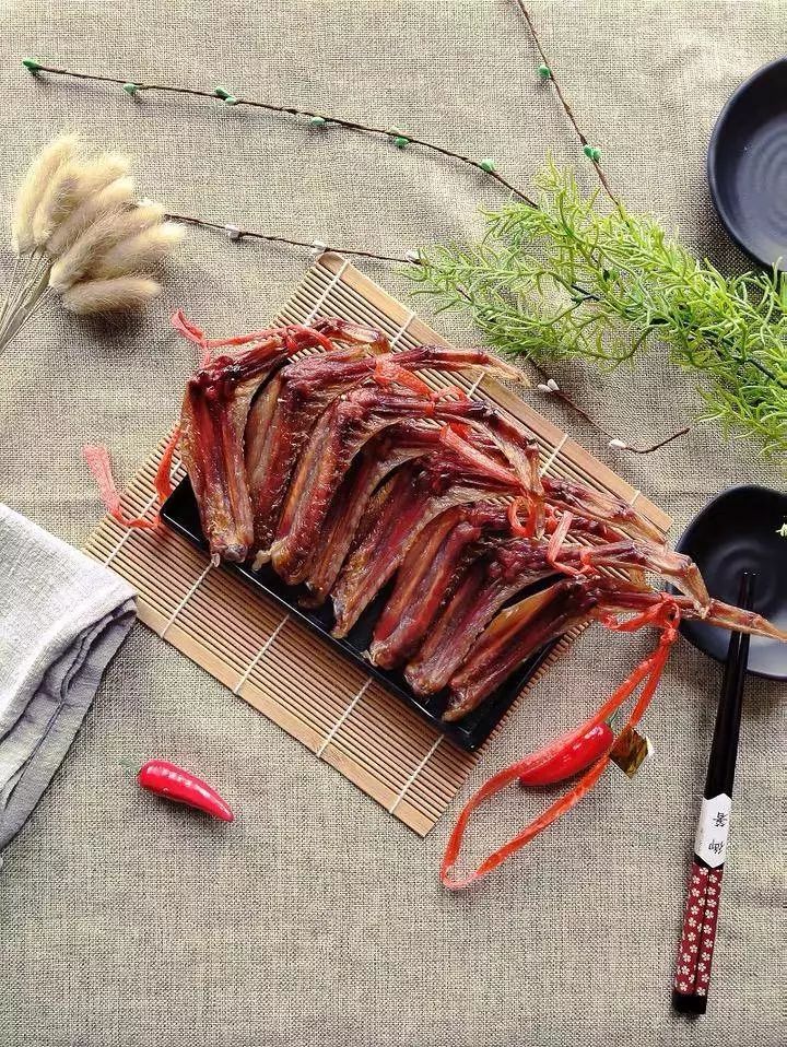 吃过10个算我输!本地人盖戳的年货清单揭秘