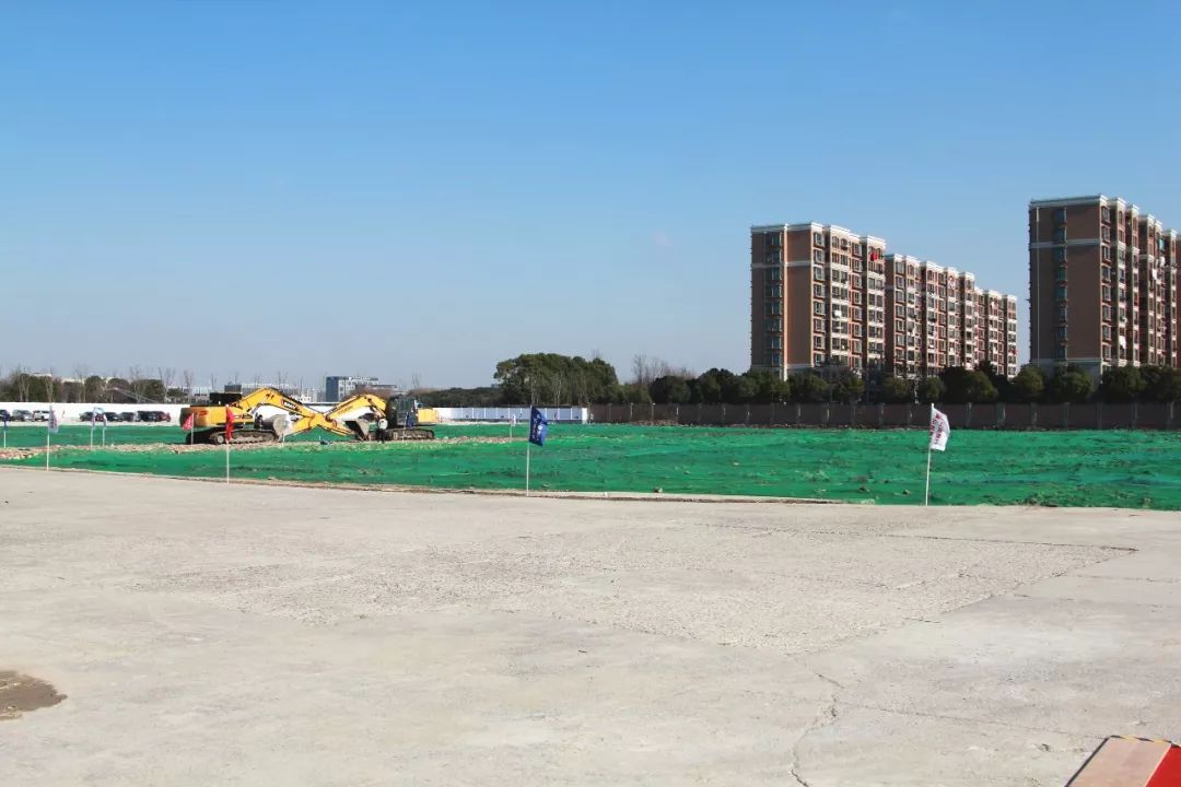 河景房108平3室2厅,河景房200平米大平层