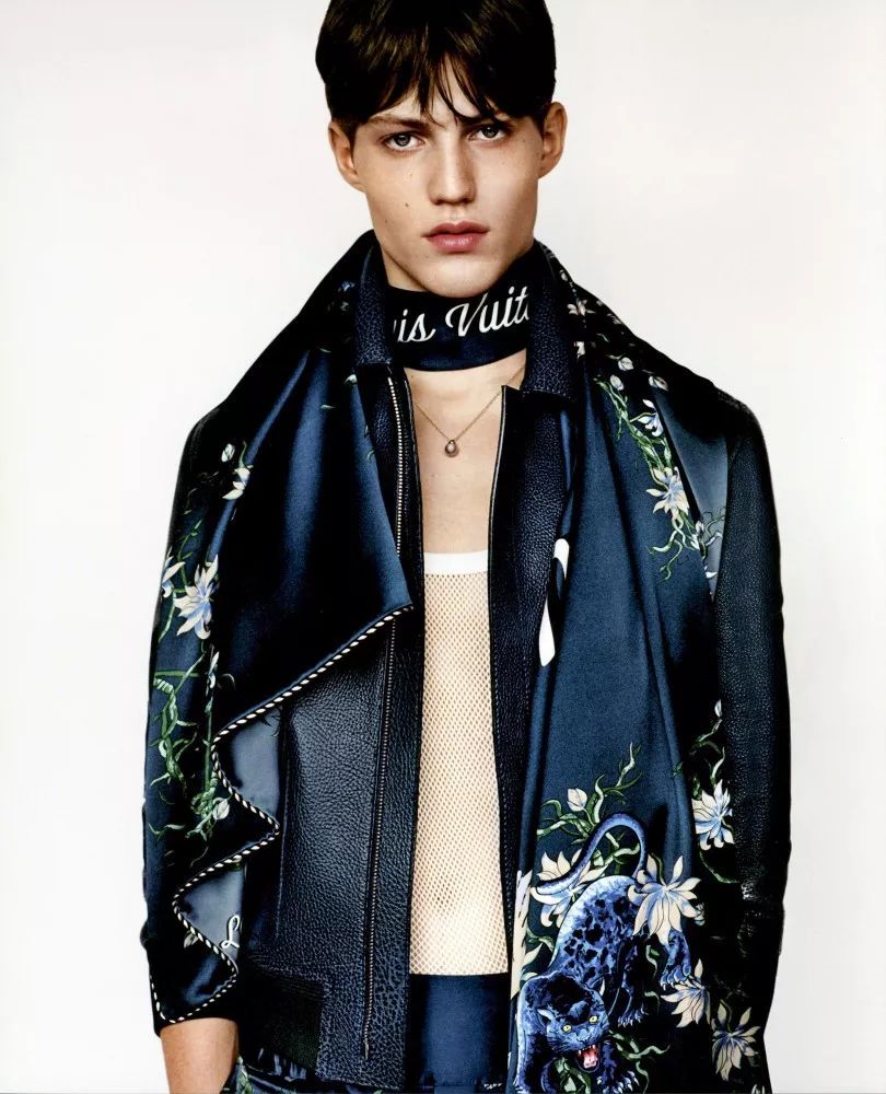 买奢侈品都是智商税,奢侈品真的是收智商税吗