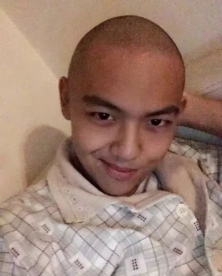 行走的荷尔蒙霸气圆寸头,寸头帅气小哥哥