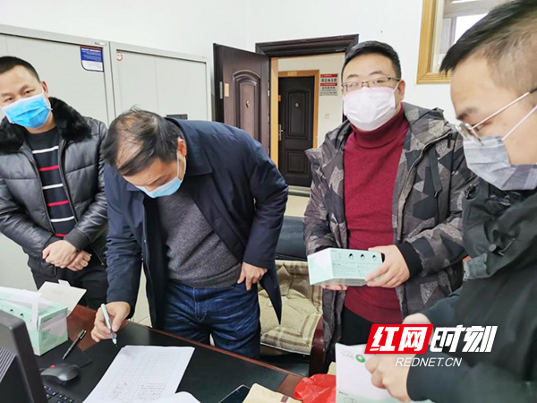 众志成城抗击疫情一个党员一面旗,衡阳抗疫一线勇担当