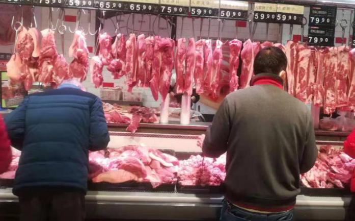 安宁市强服务、稳军心、保供给