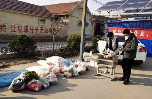 村干部帮村民代购,村主任帮农户电商带货