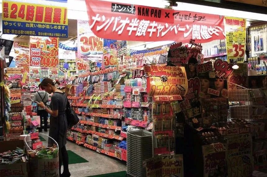 免税店雅诗兰黛抗蓝光眼霜多少钱,雅诗兰黛眼霜三亚免税店价格多少