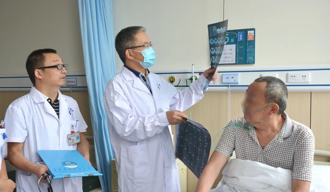 冒牌华西医院,假冒的公立医院