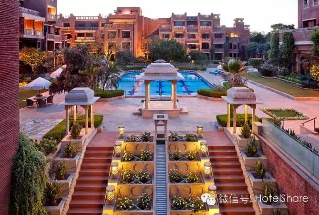 特朗普访印全程视频,特朗普开过的酒店