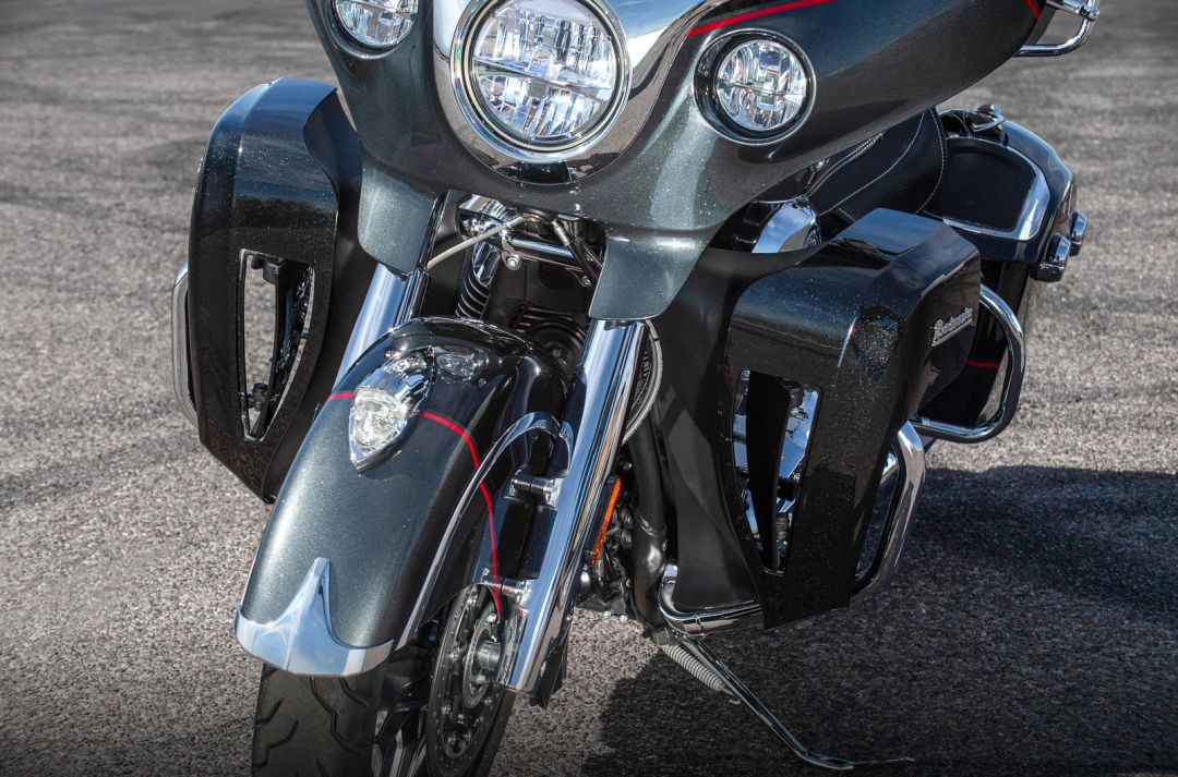 站在美式旅行车金字塔顶端的车型——印第安ROADMASTERELITE登场