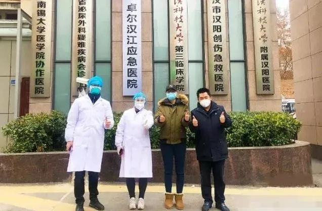 阎志在三里畈捐了什么,湖北首富阎志的事迹