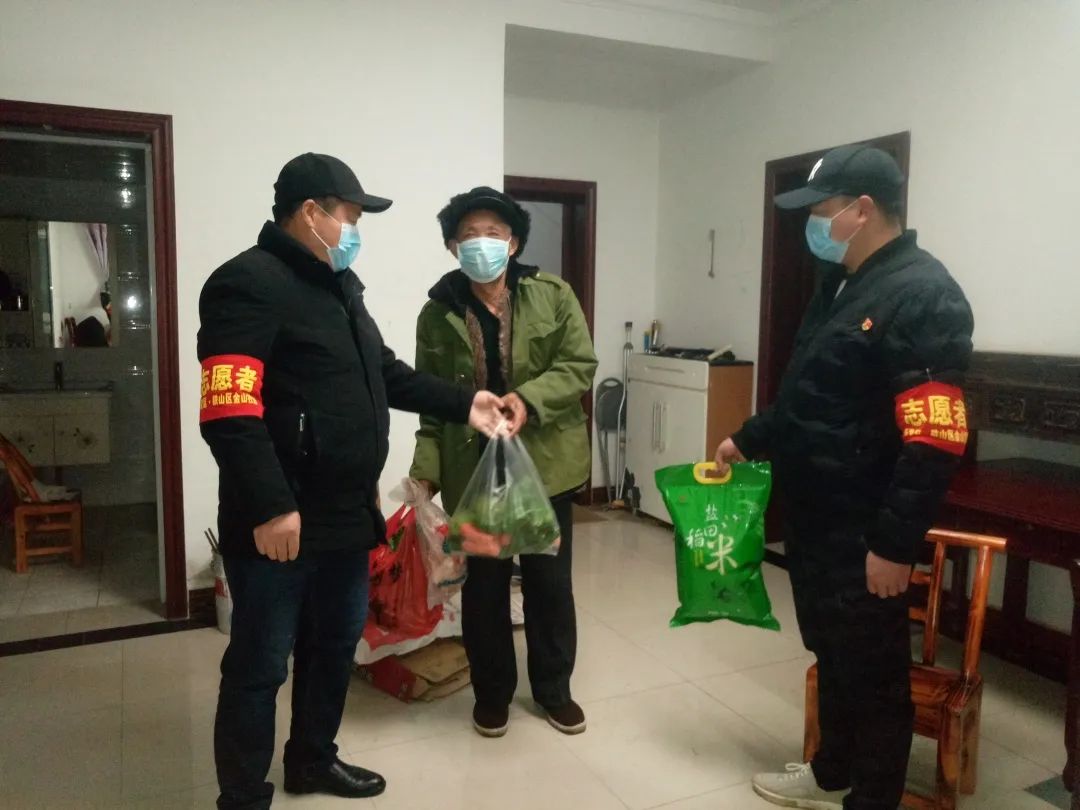 抗疫先进个人获表彰大会完整视频,抗疫先进团队获奖感言