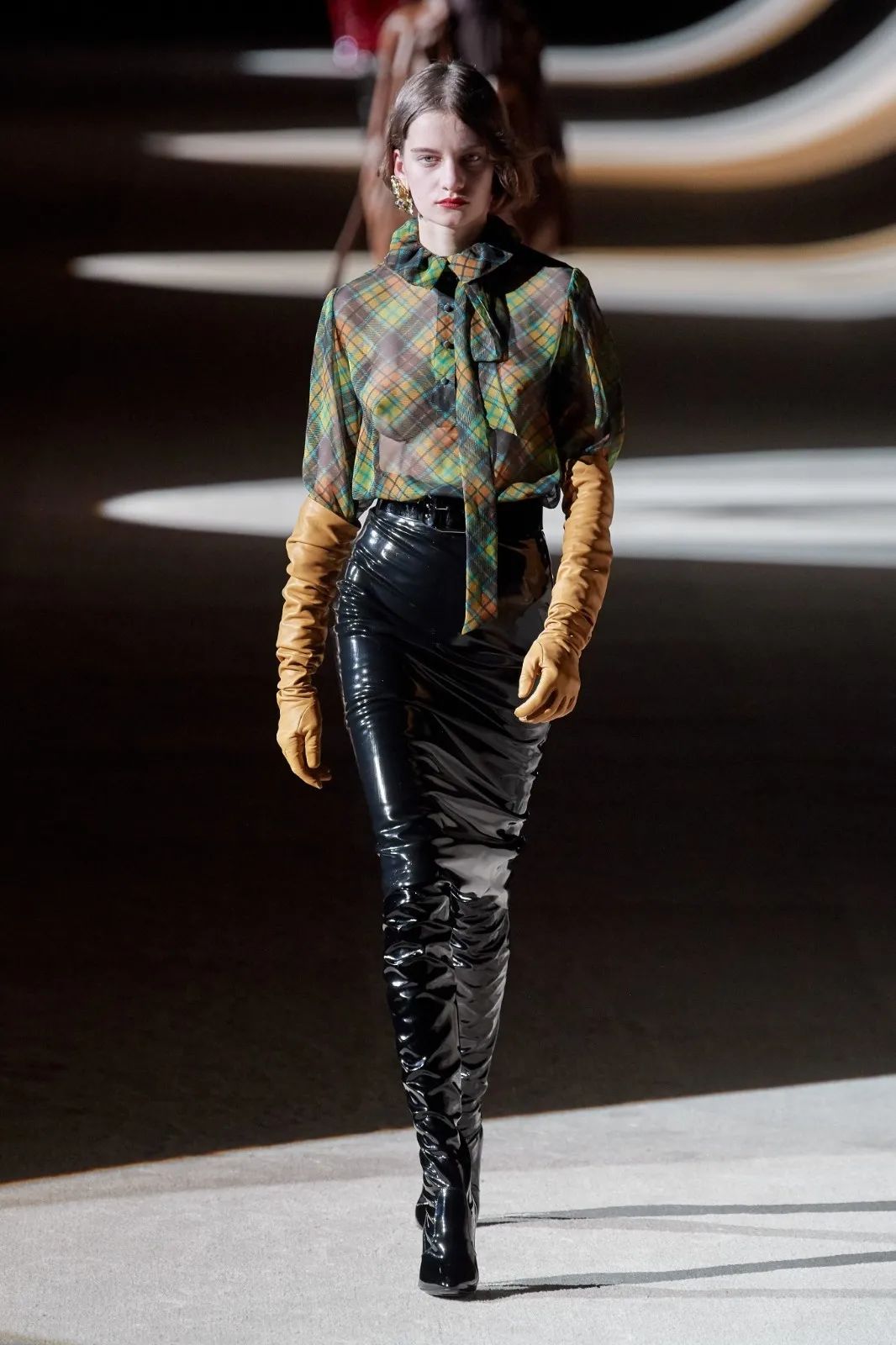 什么是巴黎时装,巴黎时装叫什么