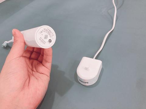 飞利浦和usmile电动牙刷哪个更好,飞利浦电动牙刷性价比高的一款