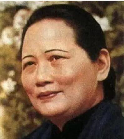 中国十位被尊为先生的女性,中国被尊称为先生的十位女性