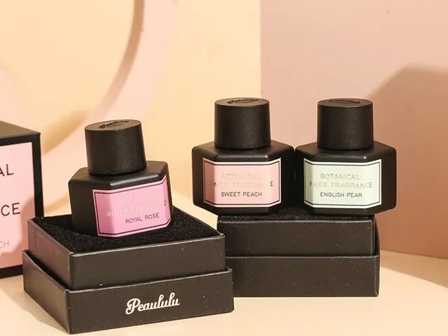 抗菌效果高达99.99%！滴在*裤内**上的香水，去除异味，还能辅助抑菌