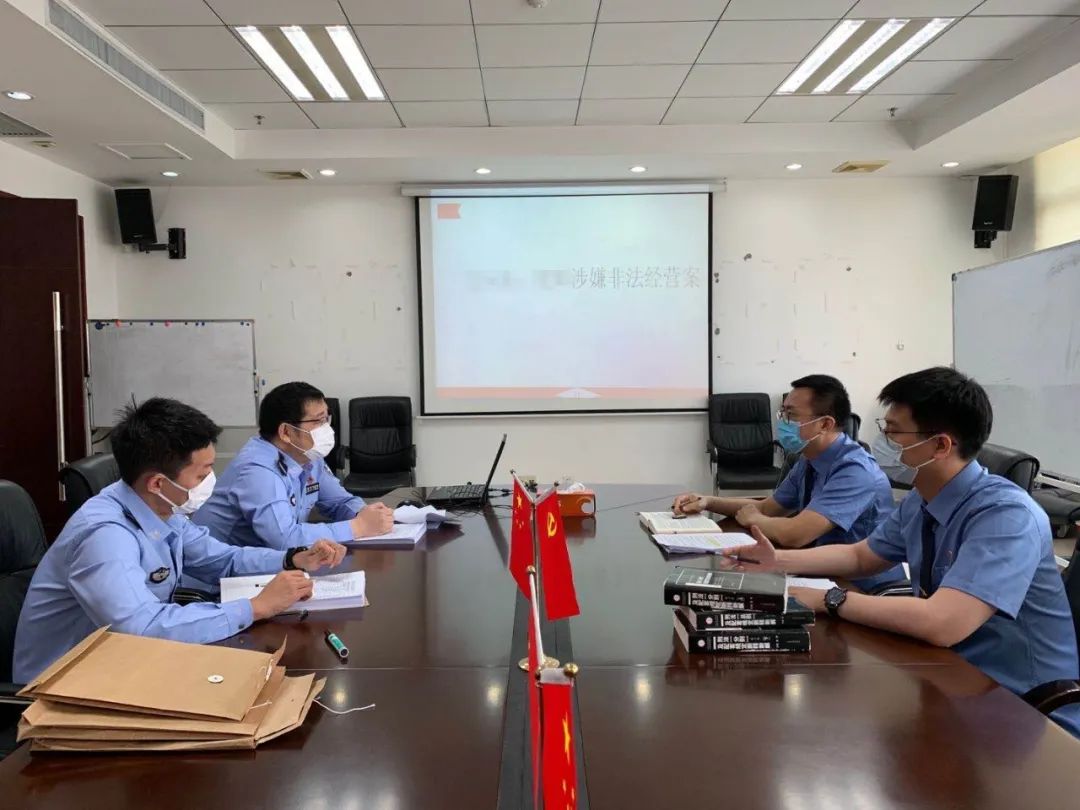 做到三个自觉,把三年疫情写成作文