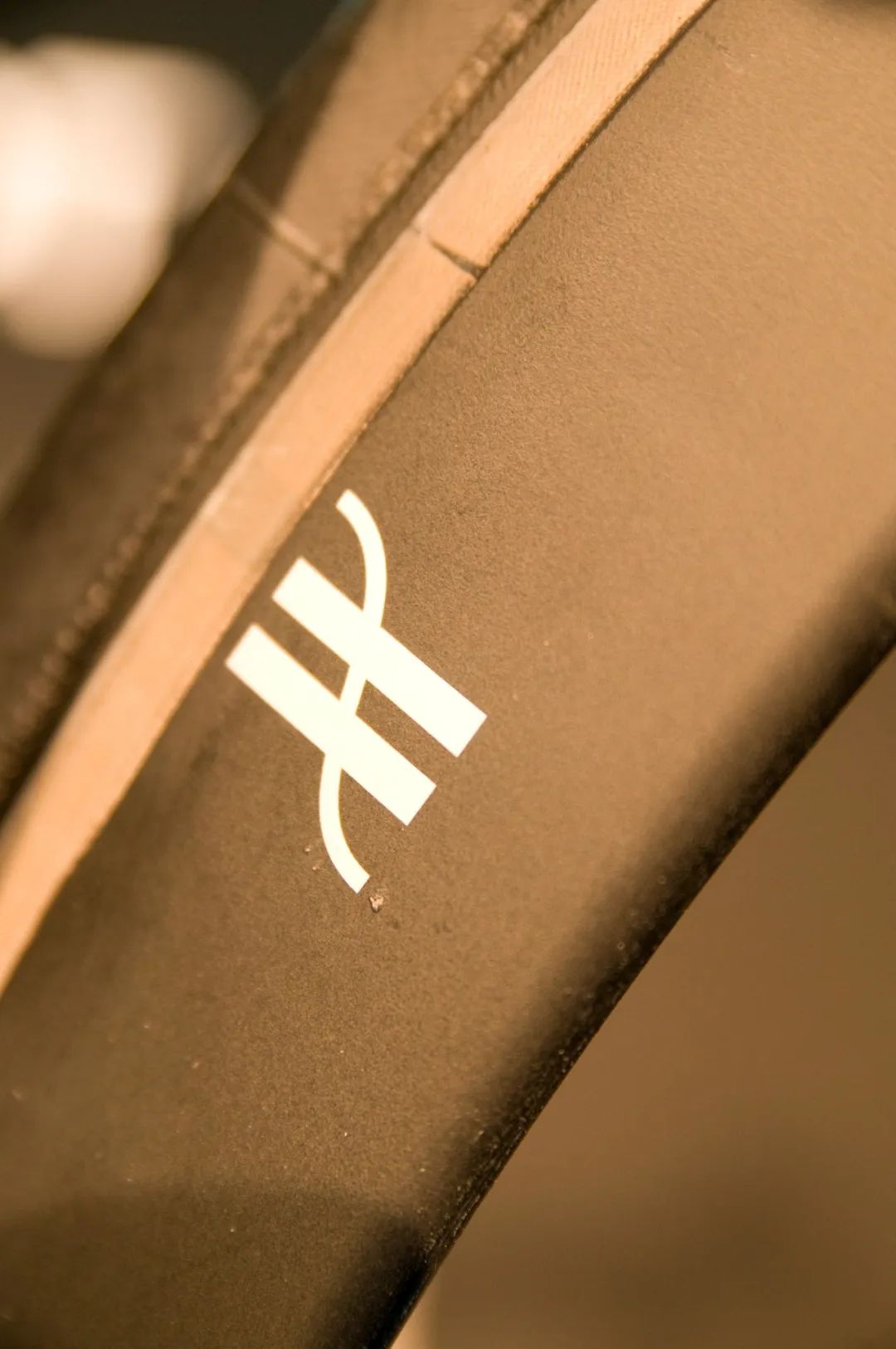 给我一杯萧邦的红酒来开狂欢的Party