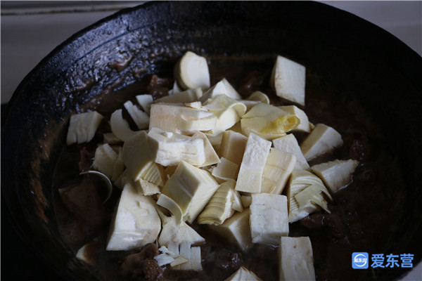 腊鹅肉炖春笋,咸鹅炖春笋的做法大全