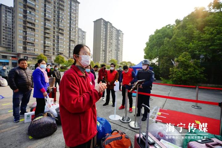 海高开学,海宁宏达高级中学新生开学