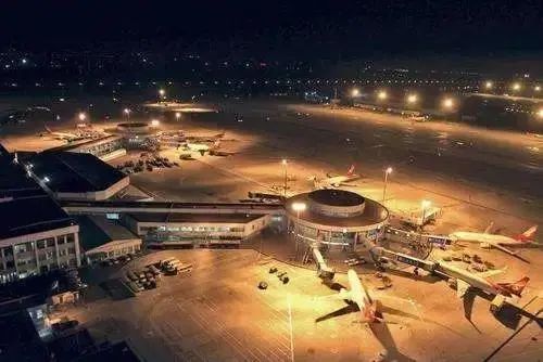 穿和服拍照配爱国歌曲,我的中国心