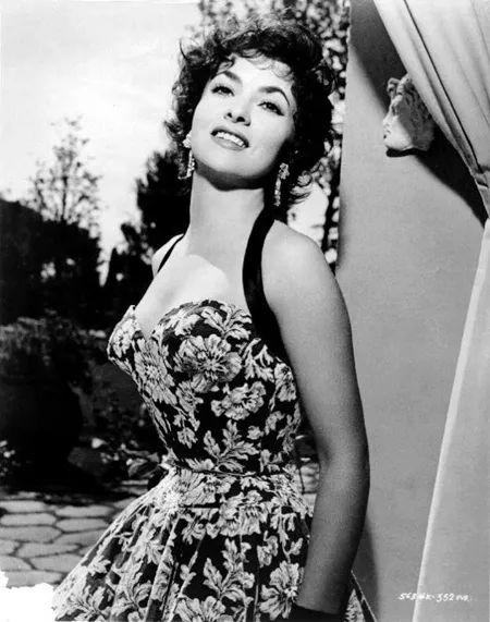 意大利美人都是上帝眷顾的*物尤**