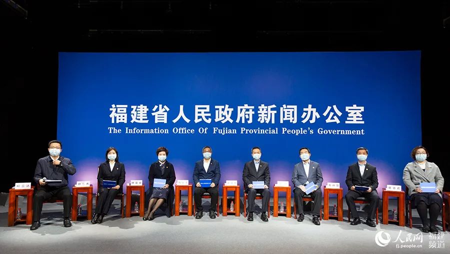 致敬泉州最美逆行者,致敬最美逆行者