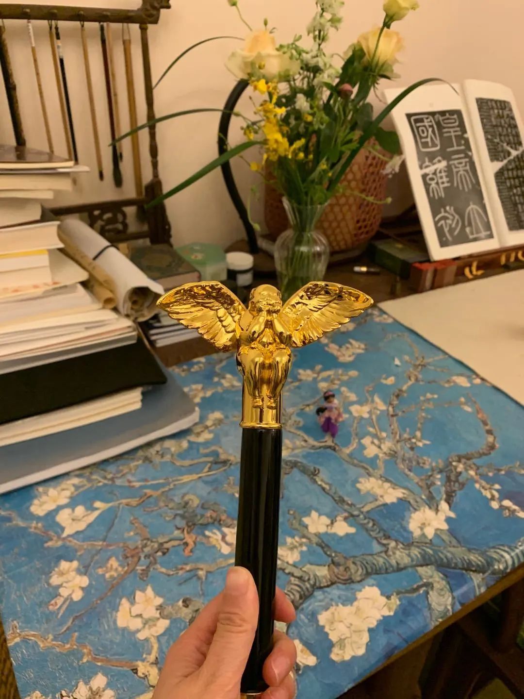 雨伞劳斯莱斯原声,劳斯莱斯最便宜的一款雨伞