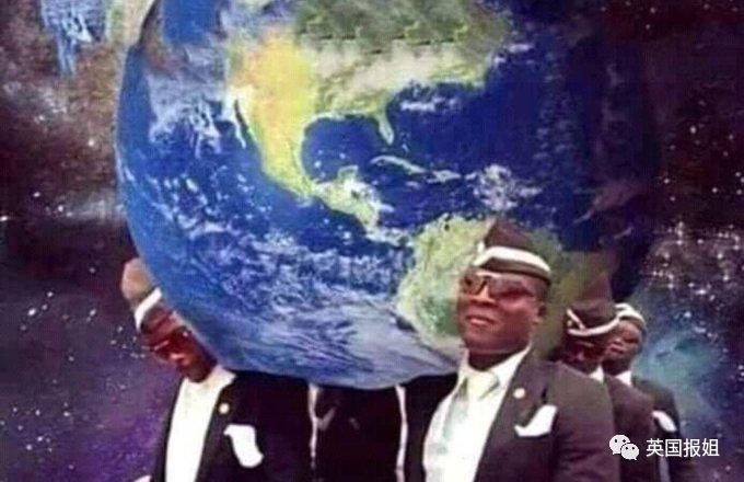 黑人老哥边蹦迪边抬棺材，为啥这个国家的葬礼这么嗨