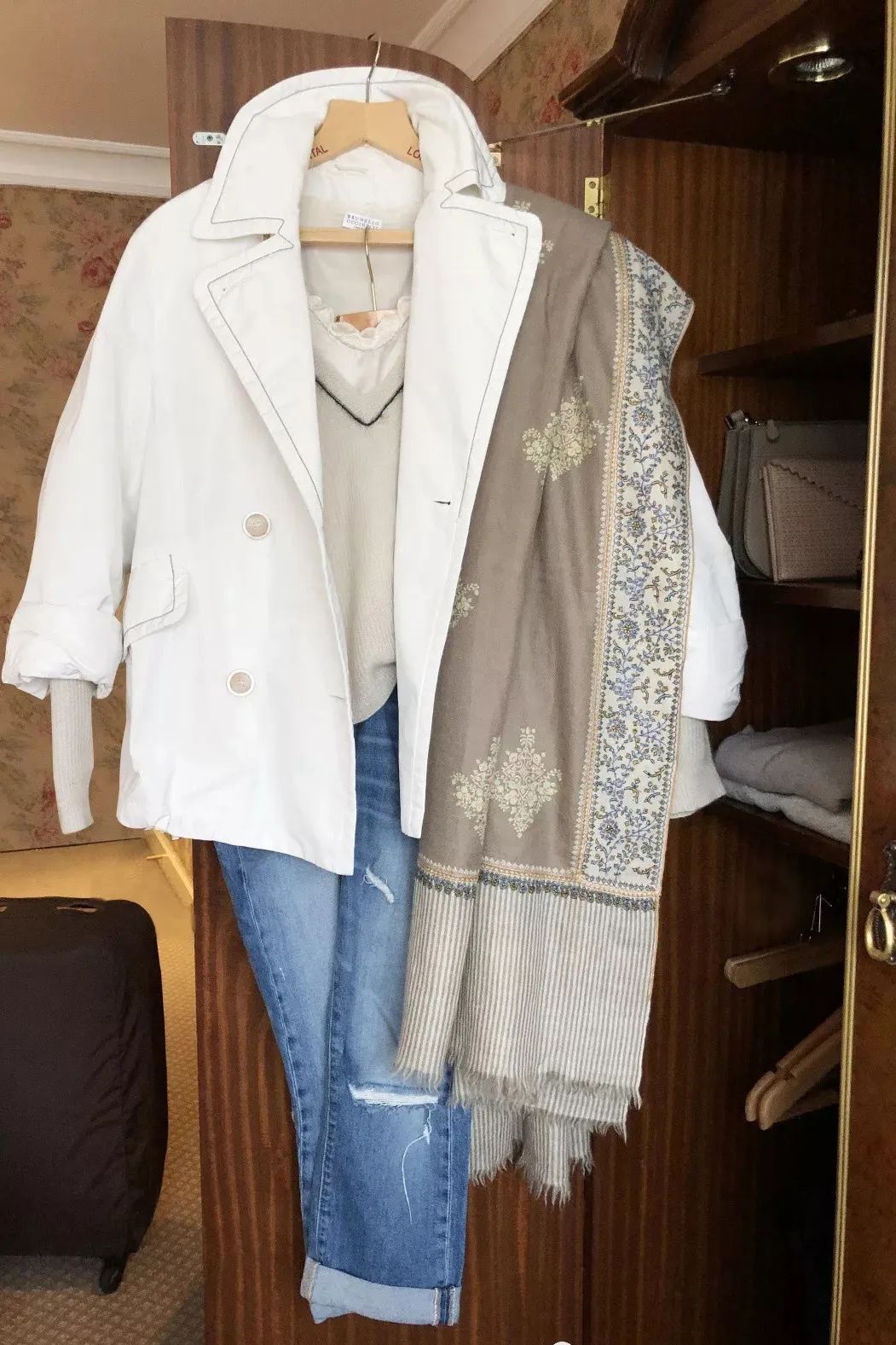 4岁逛连卡佛，13岁成香奈儿常客，她才是初代白富美