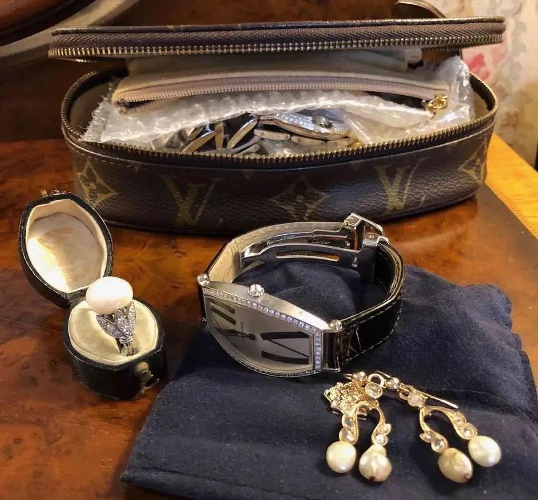 4岁逛连卡佛，13岁成香奈儿常客，她才是初代白富美