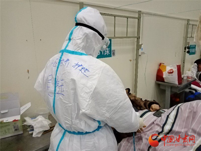 致敬白衣天使,致敬白衣天使免费学车