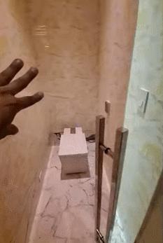 全球“最快”的男人公开1亿豪宅!室内唱跳打篮球,马桶还会唱歌…