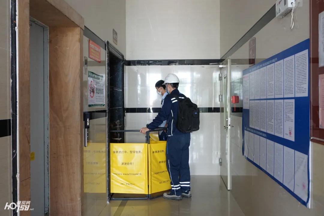 绿茵九龙湾清洁工日常工作篇,绿茵九龙湾项目