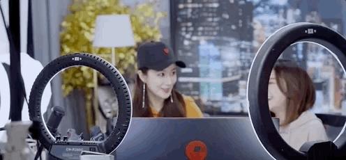 “哆啦”薇娅：站在直播带货的风口