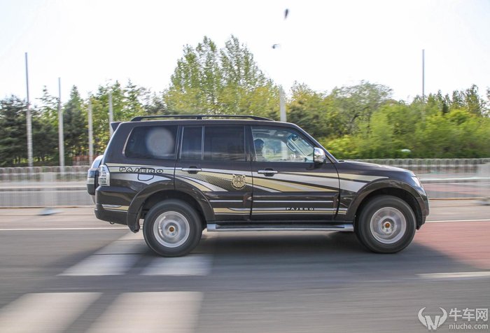 三菱帕杰罗进口第五代试驾,三菱帕杰罗极限测试