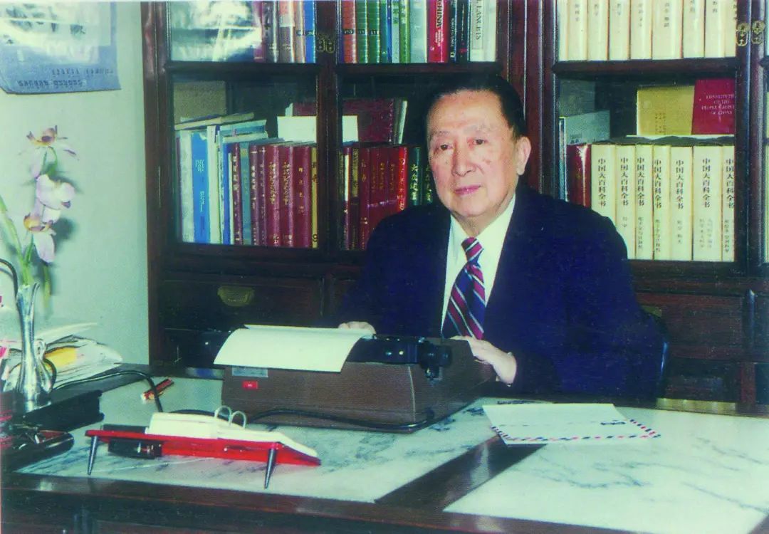 中国十大顶尖医学大咖,除了钟南山院士还有哪个院士