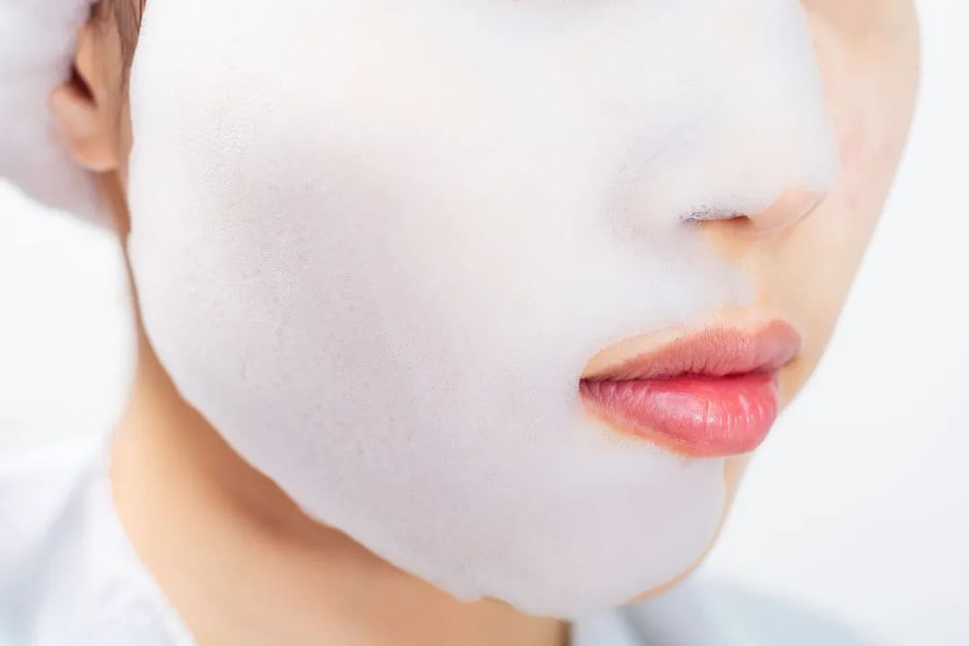 洗出脸上的脏东西解压,清除脸上斑块的产品