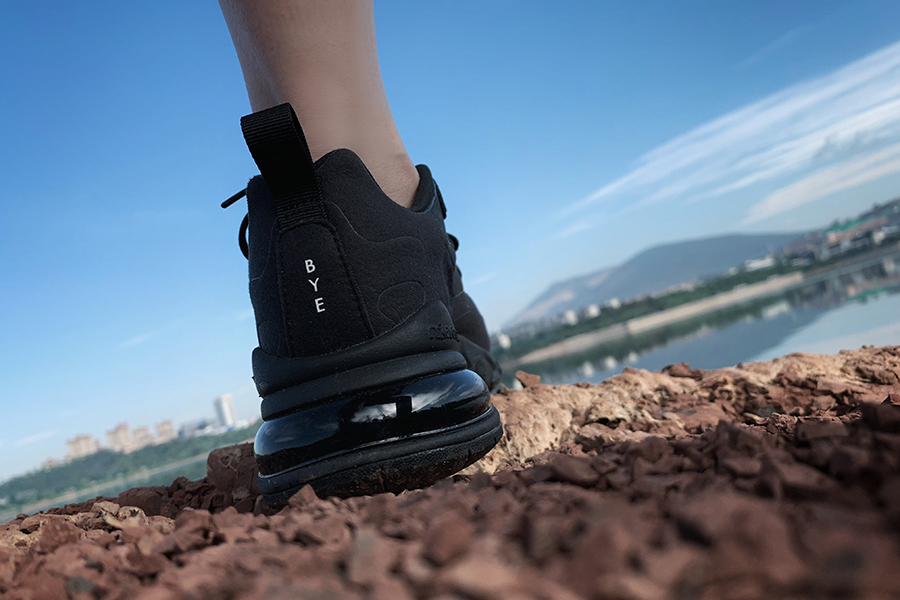 nikebyyou情侣定制灰,nikeairmax270react五色拼接