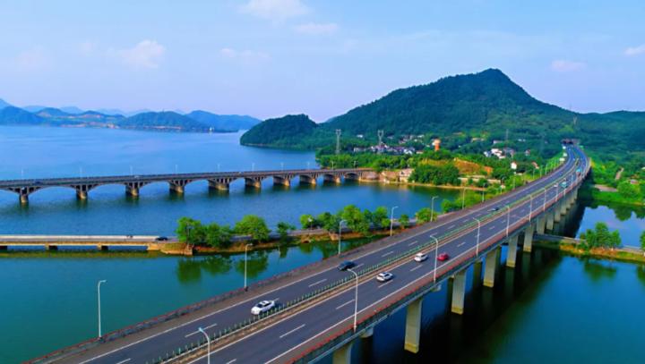 杭州最新打卡网红景点,杭州市区打卡网红景点