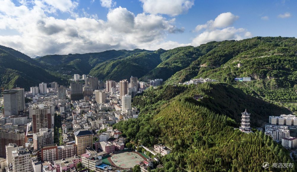 秦岭深处镇安县,秦岭深处的小县城静美佛坪