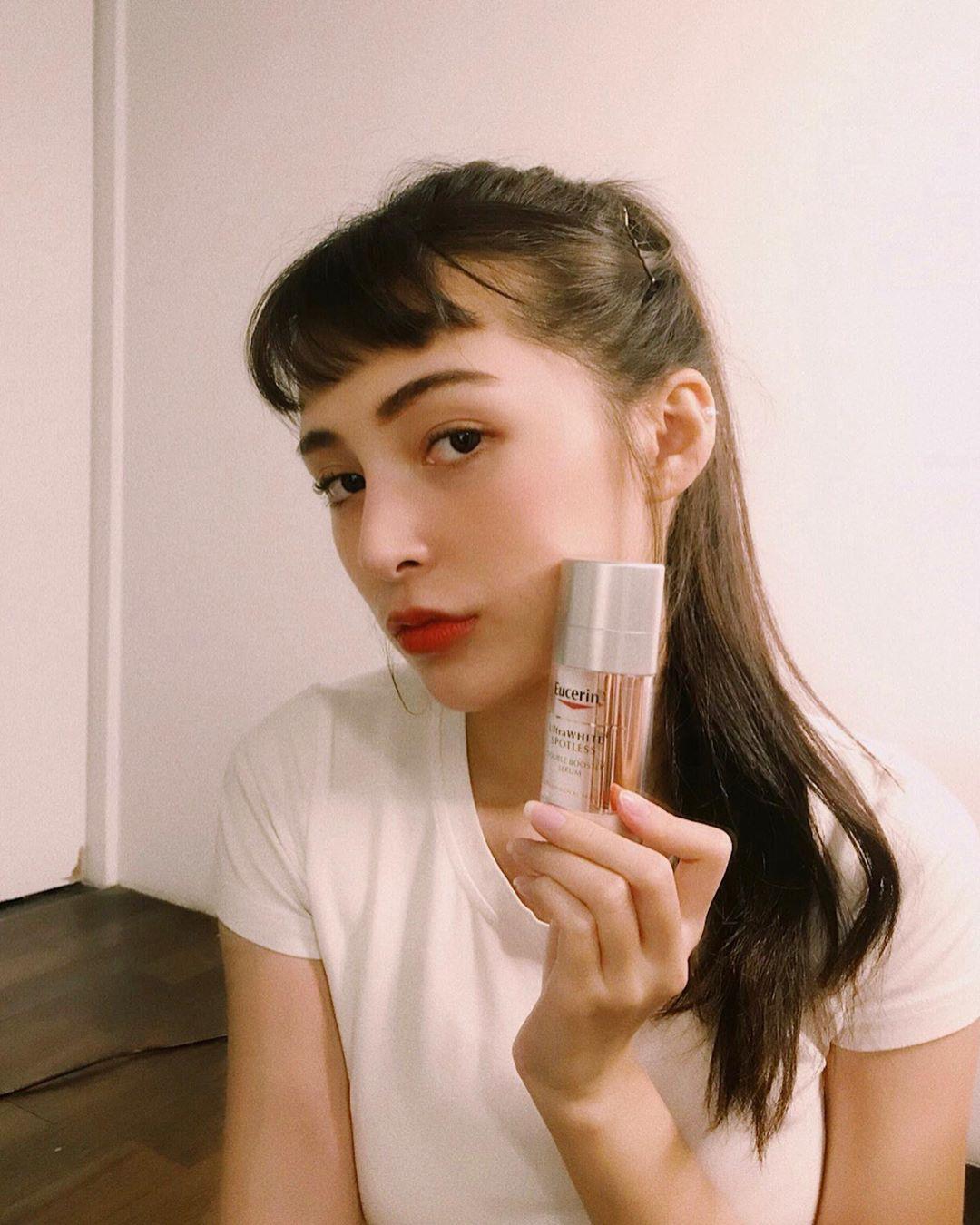 四国混血美女撞脸奥黛丽赫本,马来西亚网红双胞胎姐妹