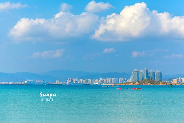 今年预算有限也能玩转三亚，十大私藏免费网红景点吃住买全攻略