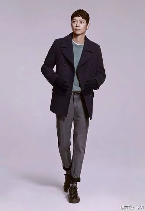 优衣库里的雷佳音是真的吗,雷佳音与优衣库解约